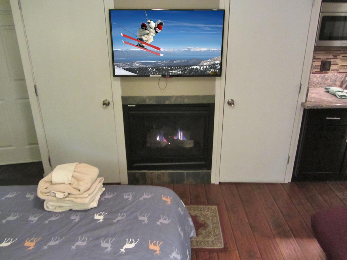 סאות' לייק טאהו Gondola Lodge מראה חיצוני תמונה
